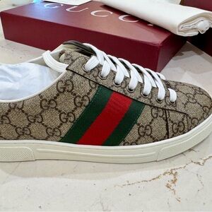Gucci Ace Sneakers
